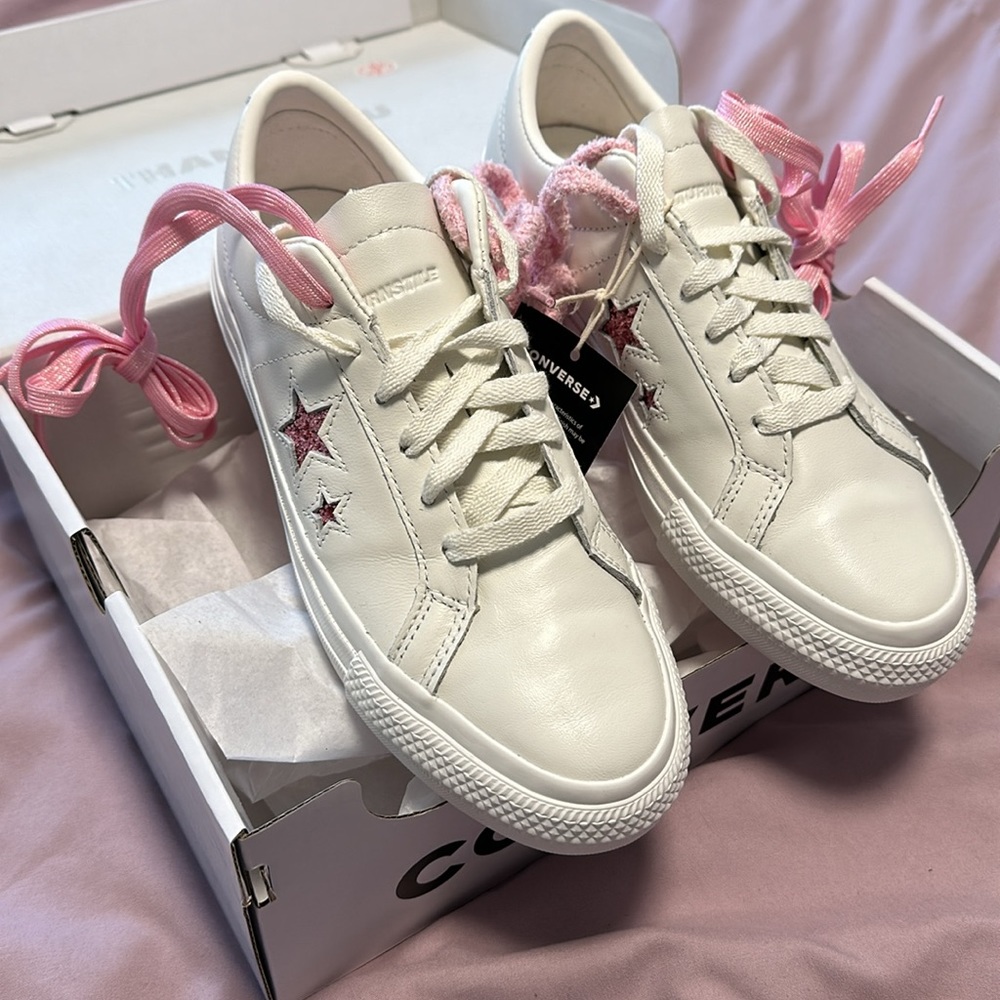 Converse Turnstile Pink and White womens size 7